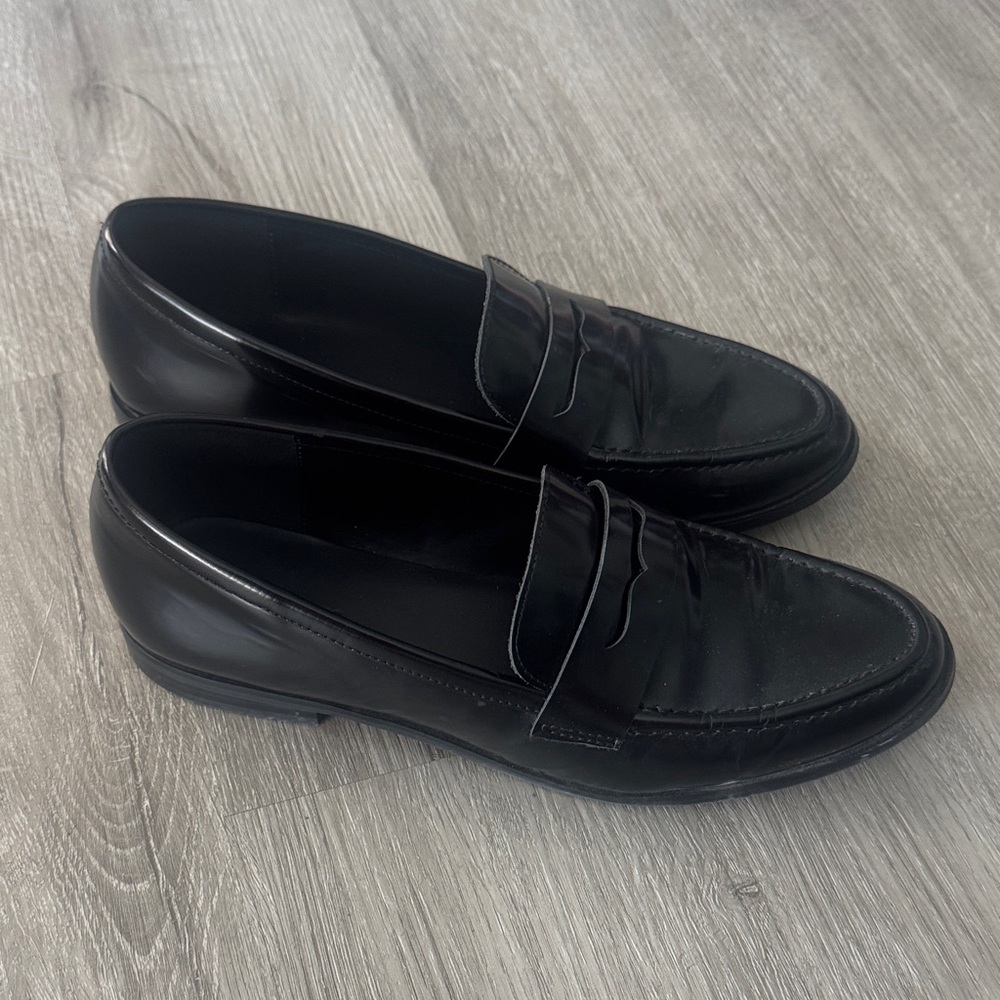 Banana Republic Black Leather Loafers